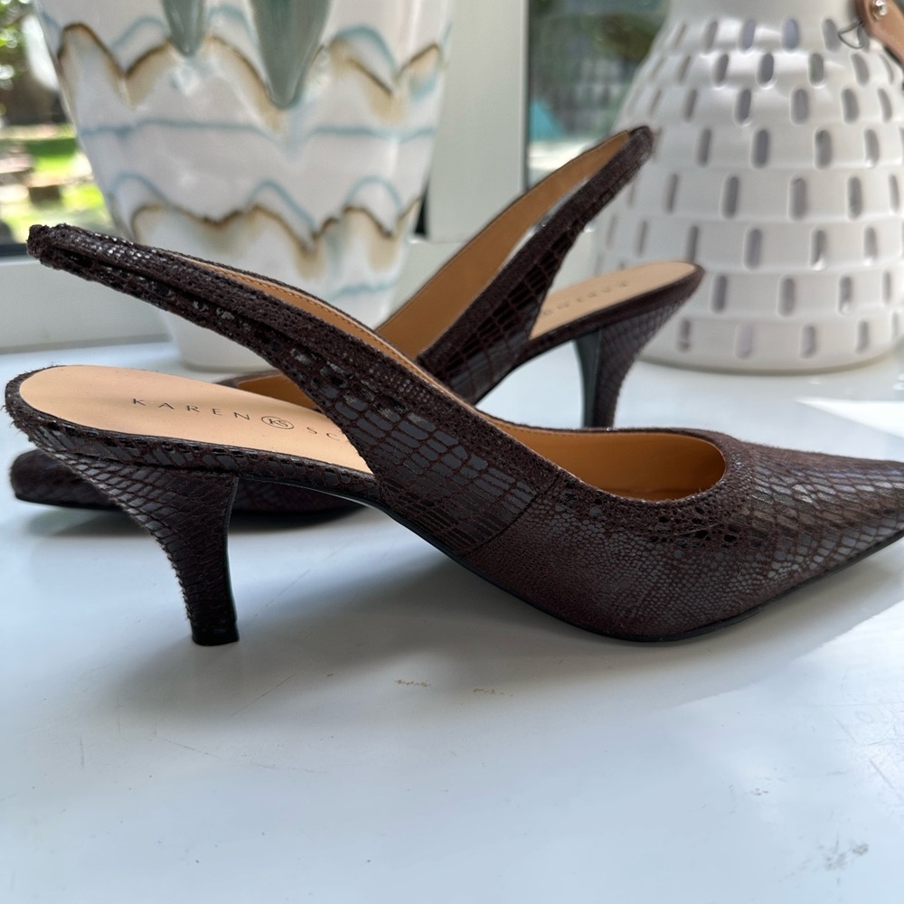 Karen Scott Brown Textured Slingback Heels